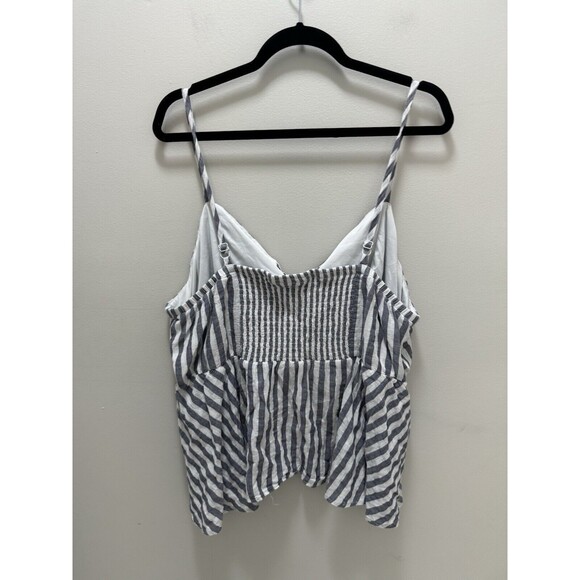 Torrid Striped Peplum Strappy Tie Front Top Size 3 - Picture 4 of 6